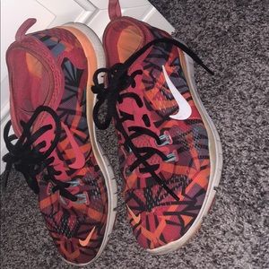 aztec nike running shoes